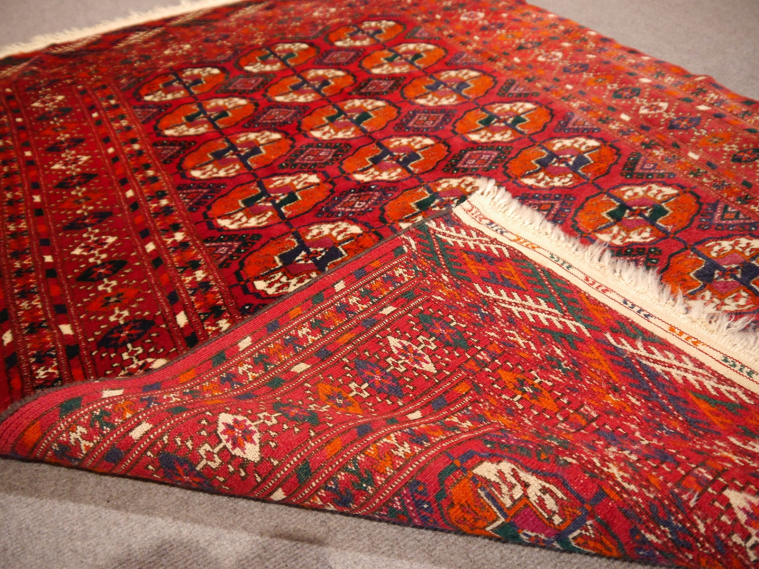 The Story of Bokhara Rugs and What Makes them Special