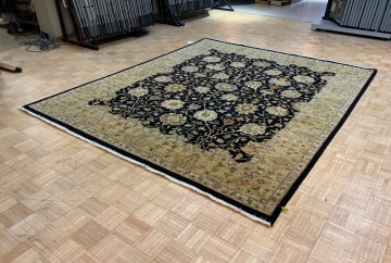 Add a Touch of Tradition to Your Home: Decorating with Pakistani Rugs