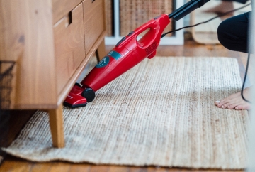 How to Make Your Rug Smell Fresh?