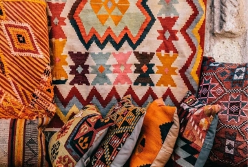 The Most Common Motifs of Tribal Rugs and Their Meanings